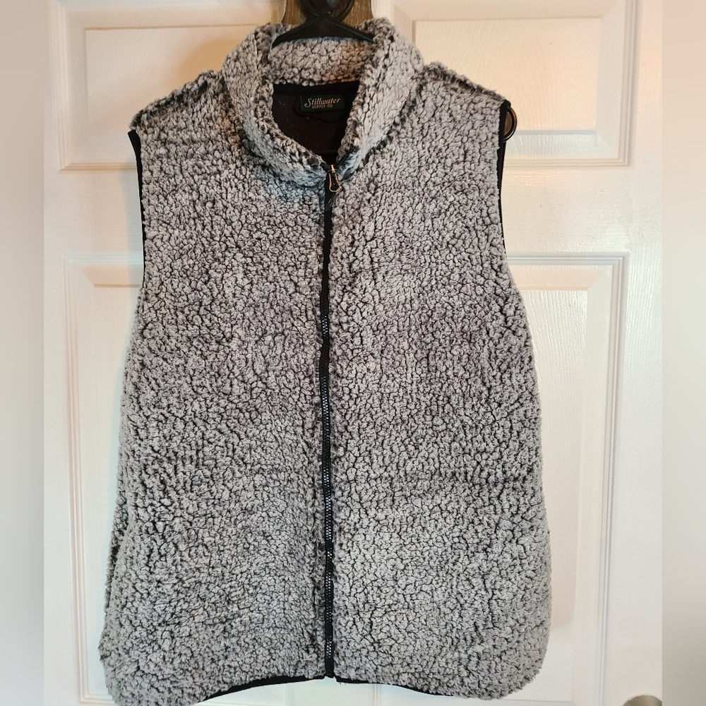 Stillwater Supply Company Woman's Sleeveless Outdoor Vest, Size: XL Color: Grey